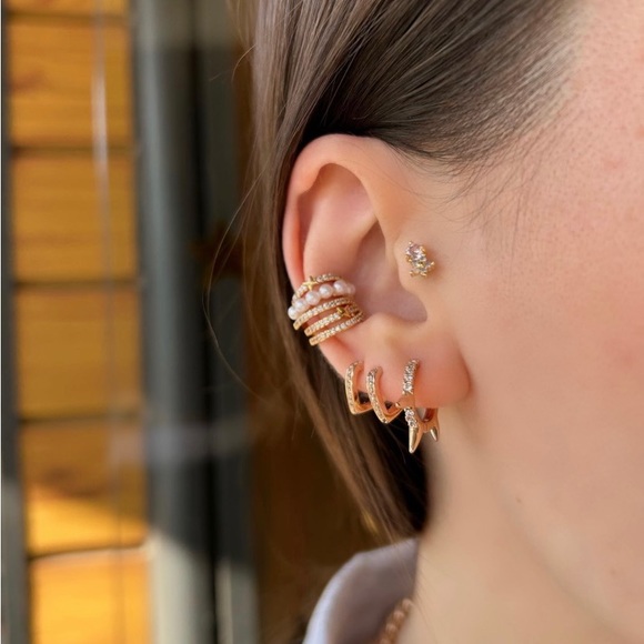 Spike Hoop Earrings 18k Gold Plated with Zircon Luxury Jewelry - Picture 6 of 11